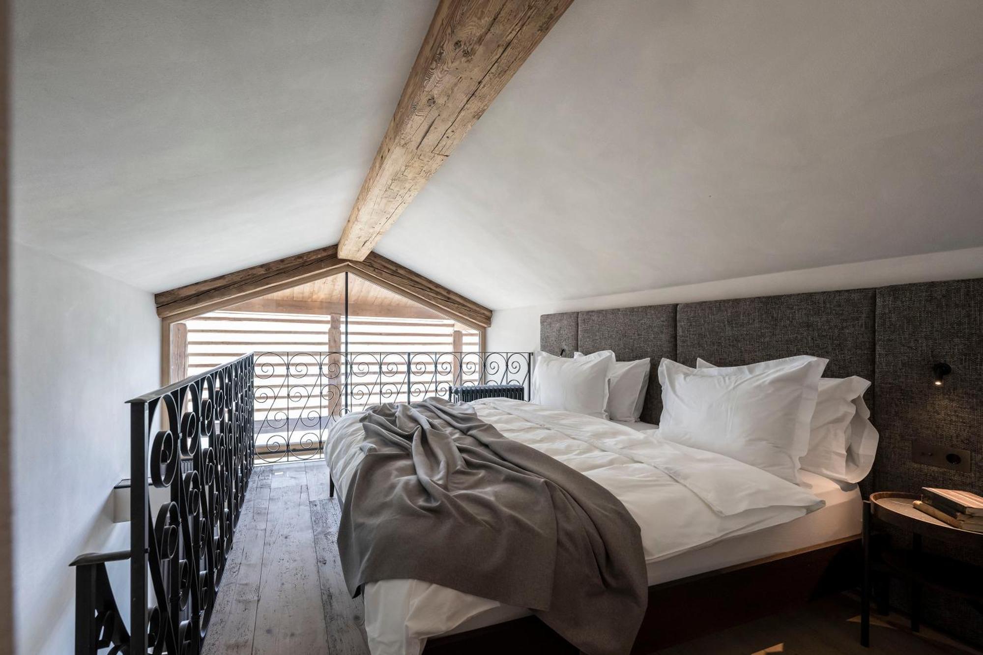 Hotel Ansitz Steinbock Villandro Bagian luar foto